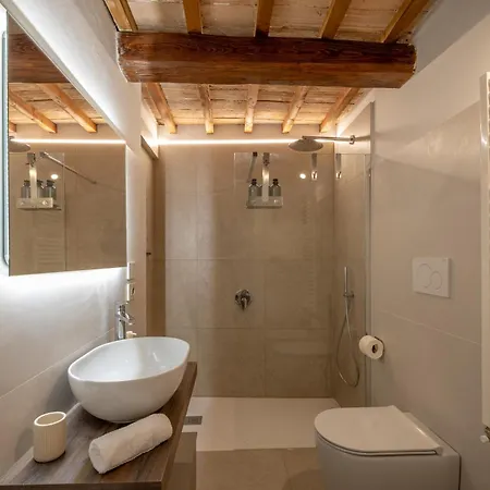 Apartment Melo 14 - Boutique Nel Centro - Italywego